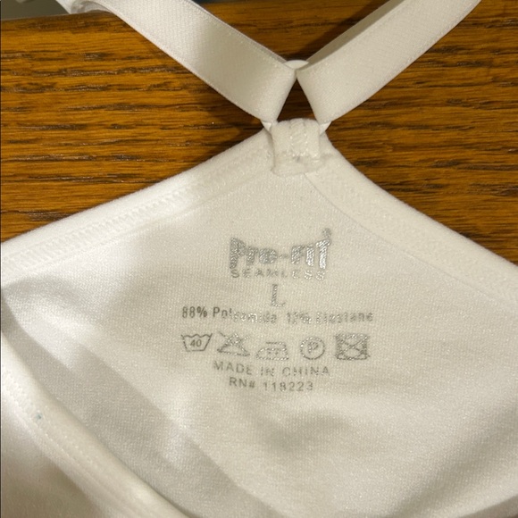 NWT Women's White and Teal Seamless Bras - Picture 3 of 4